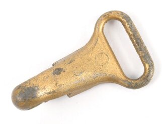 Ersatzteil für ein Gehänge zum Dolch für Offiziere des Heeres oder der Luftwaffe. Feder mit voller Funktion. Zink vergoldet