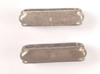Paar Ersatzteile für ein Gehänge zu einem Dolch III.Reich. Zink