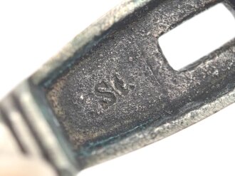 Paar Schiffchen für einen SS Dienstdolch, " III"