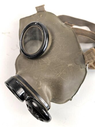 Niederlande, Gasmaske Fatra Fm3A mit 40mm Rundgewinde...