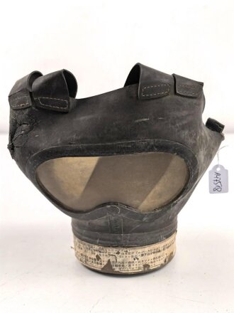 Japan, Zivilschutz  / Luftschutz Gasmaske. Gummi zum Teil...