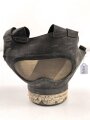 Japan, Zivilschutz  / Luftschutz Gasmaske. Gummi zum Teil rissig und angetrocknet