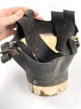 Japan, Zivilschutz  / Luftschutz Gasmaske. Gummi zum Teil rissig und angetrocknet
