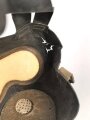 Japan, Zivilschutz  / Luftschutz Gasmaske. Gummi zum Teil rissig und angetrocknet