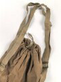 Japan, Bereitschaftstasche für eine Zivilschutz / Luftschutz Gasmaske.
