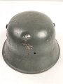 Kinderstahlhelm Heer mit beiden Abzeichen, Originallack