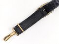 Teil eines Gehänge zum Dolch für Offiziere der Kriegsmarine. Neuzeitlich zusammengebaut unter Verwendung zum Teil originaler Teile. Länge des Bandes 28,5cm