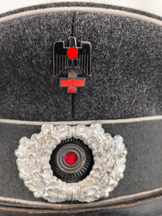 Deutsches Rotes Kreuz III.Reich, Schirmmütze für Mannschaften in gutem Zustand, Kopfgrösse 56, Lederschirm