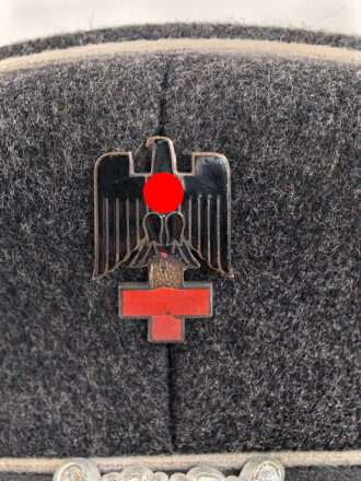 Deutsches Rotes Kreuz III.Reich, Schirmmütze für Mannschaften in gutem Zustand, Kopfgrösse 56, Lederschirm
