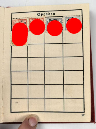 NSDAP Mitgliedsbuch eines Mannes aus Kiel. Ausgestellt 1936, Mitgliedsbeiträge von 1936 bis 1944, guter Zustand