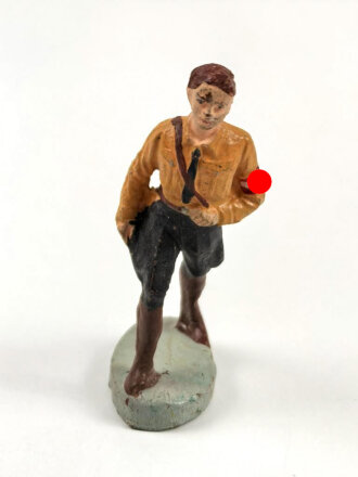 Massefigur 7cm, einen Hitlerjugend Führer darstellend. Original bemalt, guter Zustand