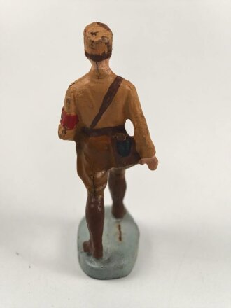Massefigur 7cm, einen SA Mann marschierend darstellend. Original bemalt