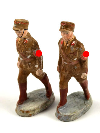 2 x Massefigur 7cm, jeweils einen SA marschierer...