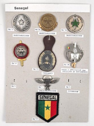 Afrika / Senegal, Sammlung verschiedener Abzeichen und...