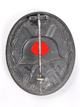 Verwundetenabzeichen 1939 Schwarz, magnetisch, Hersteller L/56 ( L/56 Funcke & Brüninghaus, Lüdenscheid (F&BL) ), Hakenkreuz leicht berieben
