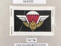 Laos, Sammlung 5 Abzeichen der Luftwaffe, auf Karton geklebt