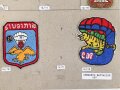 Laos, Sammlung 7 Abzeichen der Luftwaffe, auf Karton geklebt