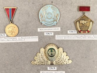 Kasachstan, Sammlung 6 Abzeichen Polizei und...
