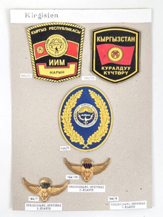 Kirgisien, Sammlung 5 Abzeichen der Luftwaffe und...