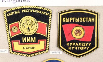 Kirgisien, Sammlung 5 Abzeichen der Luftwaffe und...