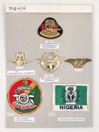 Nigeria, Sammlung 6 Abzeichen verschiedener Einheiten, auf Karton getackert