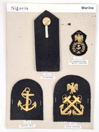 Nigeria, Sammlung 4 Marineabzeichen, auf Karton getackert