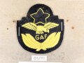 Ghana, Sammlung 2 Abzeichen der Luftwaffe, auf Karton getackert