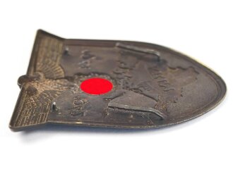 Krimschild 1941/ 1942, Eisen bronziert, zwei Splinte fehlen
