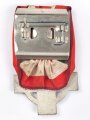 Feuerwehr Ehrenzeichen II.Stufe an Einzelspange. Ungereinigt, die Emaille im Hakenkreuz vollständig, im Kreis teilweise fehlend