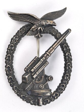Flakkampfabzeichen der Luftwaffe. Buntmetall, entnazifiziert