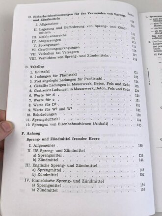 Gebundene Fotokopie "Sprengen (Ausbildung der Pioniere)" DIN A4 mit 159 Seiten, Kleinstauflage von Peter Keller aus den 1990iger Jahren