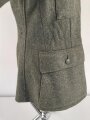 Kavallerie, Feldbluse für Mannschaften Modell 1943. Kammerstück in sehr gutem Zustand, der Brustadler neuzeitlich vernäht