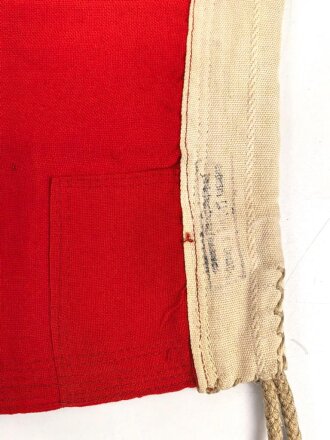 Kriegsmarine, Reichskriegsflagge in der kleinen Ausführung für U-Boote. Markiert " Kr. Fl. 50 x 85" sowie unleserlicher Herstellerstempel. Guter Zustand