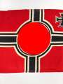 Kriegsmarine, Reichskriegsflagge in der kleinen Ausführung für U-Boote. Markiert " Kr. Fl. 50 x 85" sowie unleserlicher Herstellerstempel. Guter Zustand