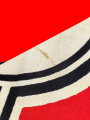 Kriegsmarine, Reichskriegsflagge in der kleinen Ausführung für U-Boote. Markiert " Kr. Fl. 50 x 85" sowie unleserlicher Herstellerstempel. Guter Zustand