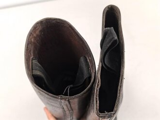 Paar Stiefel für Unteroffiziere der Wehrmacht. Ungereinigtes Paar, Sohlenlänge knapp 28cm