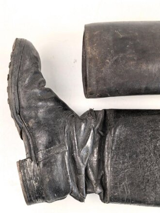 Paar Stiefel für Unteroffiziere der Wehrmacht. Ungereinigtes Paar, Sohlenlänge knapp 28cm