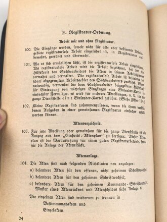 SS-Dv. Nr.1 "Vorschrift für den gesamten inneren Dienst der Allgemeinen SS auf Dienststellen und Schreibstuben", datiert 1938, 71 Seiten, DIN A5