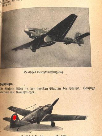 "Unterrichtsbuch für Soldaten" Ausgabe A für Schützen (Gewehr und M.G.), Kriegsausgabe Winter 1939/40, 286 Seiten, DIN A5