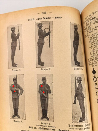"Der Dienstunterricht im Heere, Ausgabe für den Nachrichtensoldaten" Jahrgang 1941, 385 Seiten, DIN A5