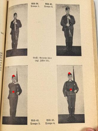 "Der Dienstunterricht in der Luftwaffe" Jahrgang 1939, 302 Seiten, DIN A5
