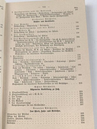 "Der Dienstunterricht im Heere, Ausgabe für den Kanonier (bespannt)" datiert 1938/39, 319 Seiten, DIN A5, gebraucht