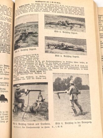 "Der Dienstunterricht im Heere, Ausgabe für den Gewehr und I.M.G.Schützen" datiert 1937/1938, ca. 340 Seiten, DIN A 5, gebraucht