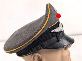 Luftwaffe, Schirmmütze für Mannschaften fliegendes Personal oder Fallschirmtruppe. Eigentumstück in gtutem Zustand, Hersteller aus Wien,
