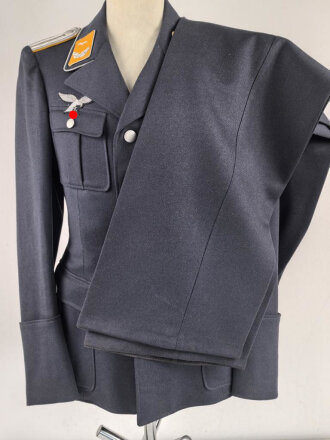 Luftwaffe, Waffenrock mit gerader Hose für einen...