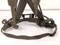 Tragegestell für das Rohr des 8cm Granatwerfer 34 der Wehrmacht. Ungereinigtes Stück, datiert 1944