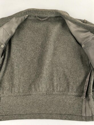 Heer, Feldbluse Modell 1944 für Mannschaften. Kammerstück in sehr gutem Zustand