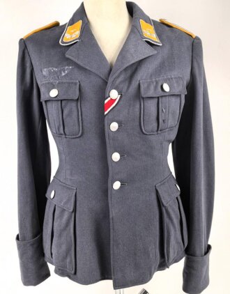 Luftwaffe, Waffenrock für einen Leutnant fliegenes...