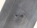 Luftwaffe, gerade Hose für einen Offizier. Stark getragenes Eigentumstsück mit diversen Reparaturstellen
