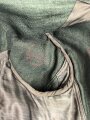 Heer, Feldbluse Modell 1943 für Mannschaften. Ausführung in Drillichmaterial, Kammerstück in sehr gutem Zustand, der Adler nachträglich vernäht